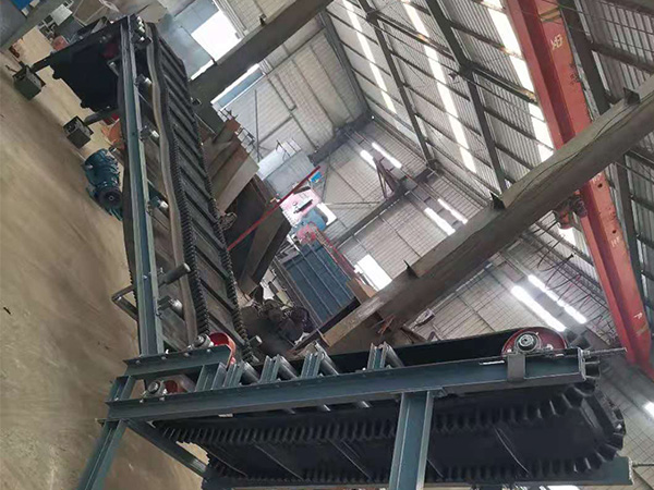 河北爬坡皮带机
